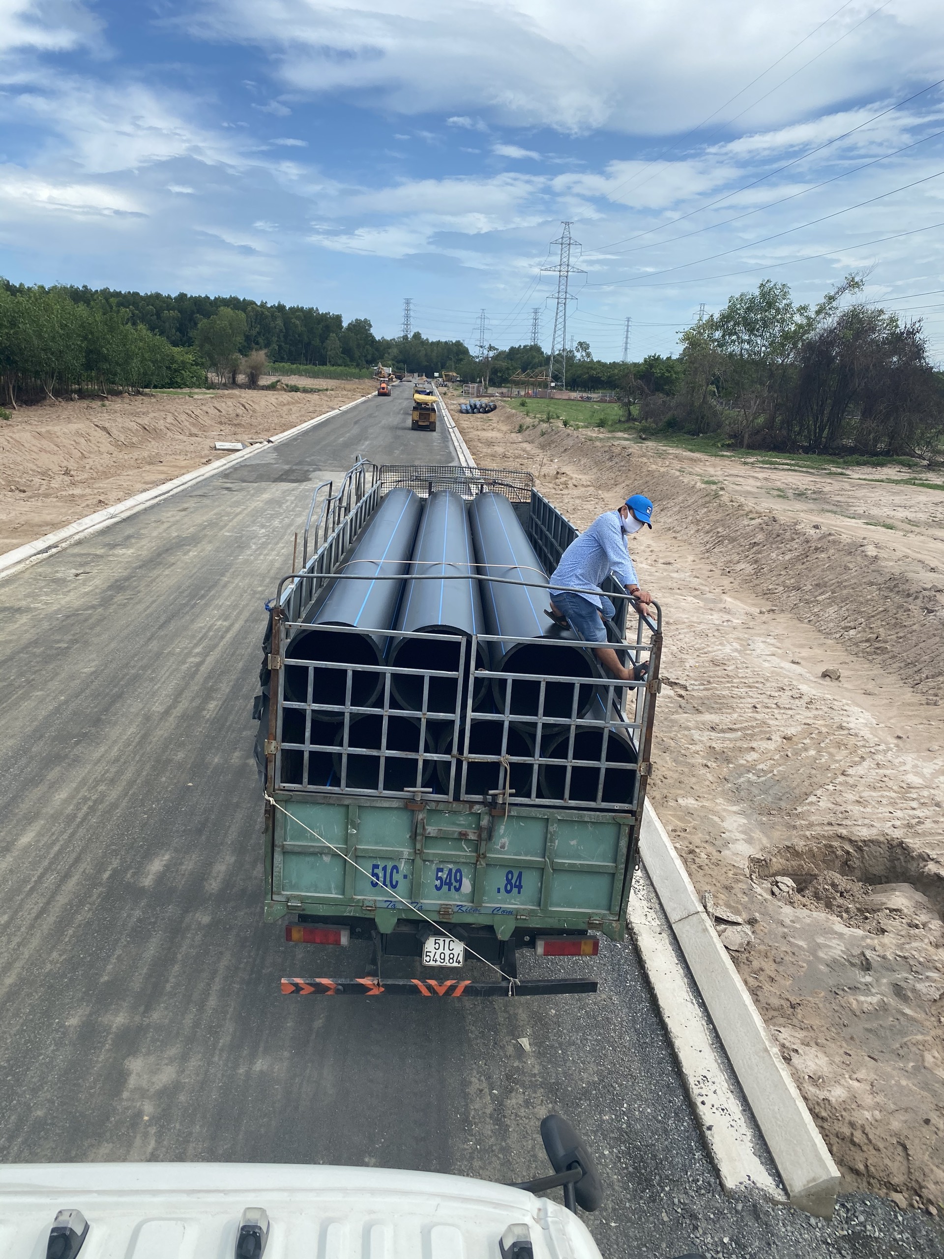 z2561624057655_09ec80118d3a7f307f915d807aefcc8e